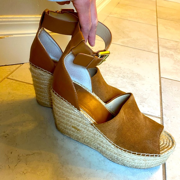 Marc Fisher ADALYN ESPADRILLE WEDGE SANDAL - Picture 8 of 9